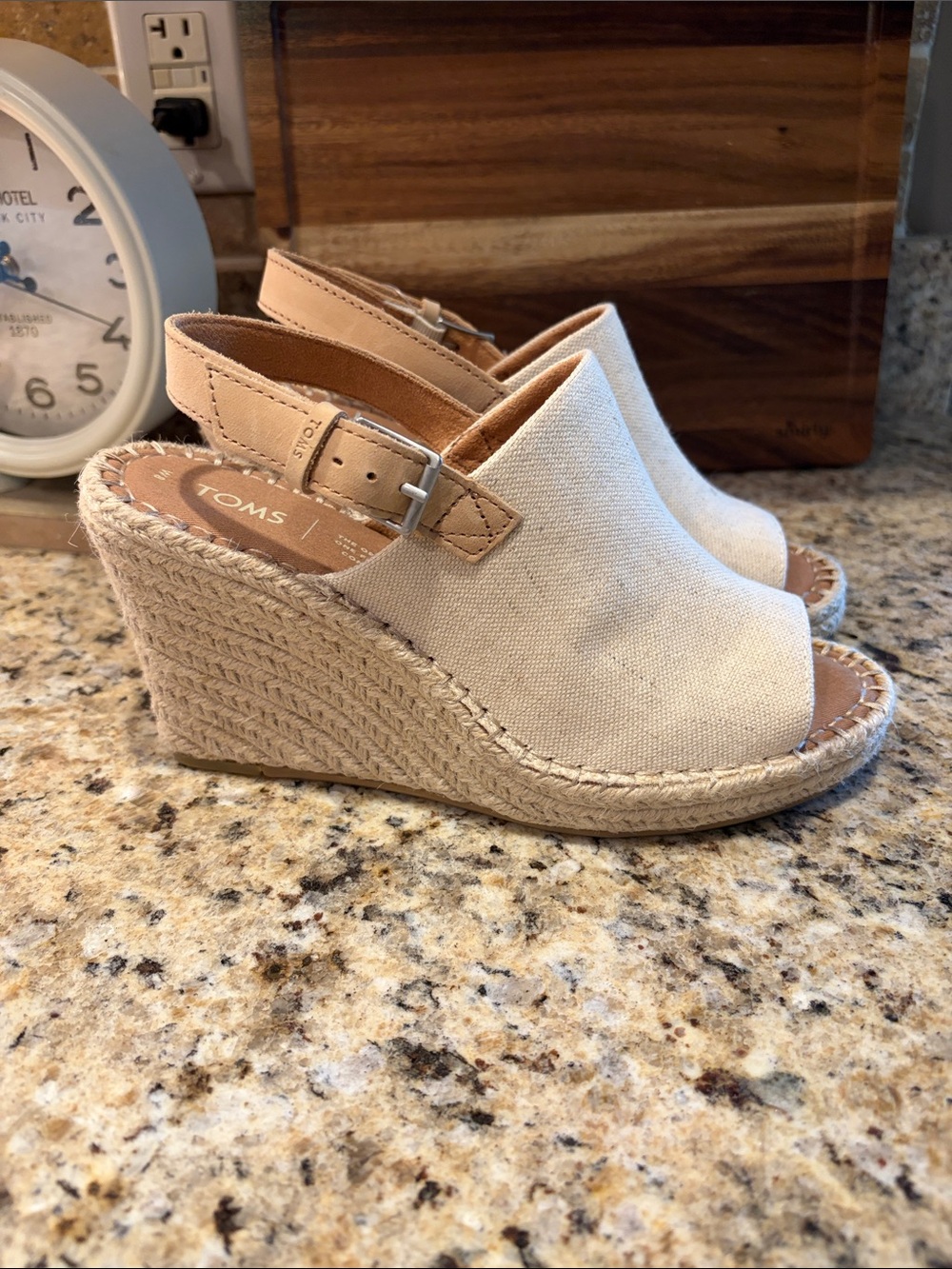 NWT TOMS Women's Monica Wedge espadrille sandals - Picture 4 of 9